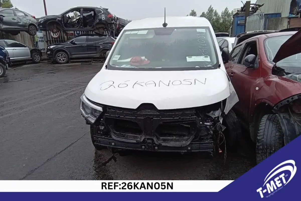 2023 RENAULT KANGOO BREAKING FOR PARTS - Image 1