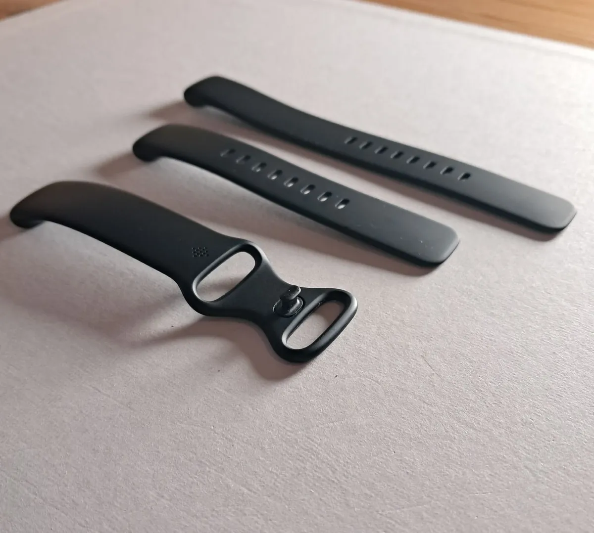 Fitbit Charge 6 & Charge 5 Black Infinity Band - Image 3