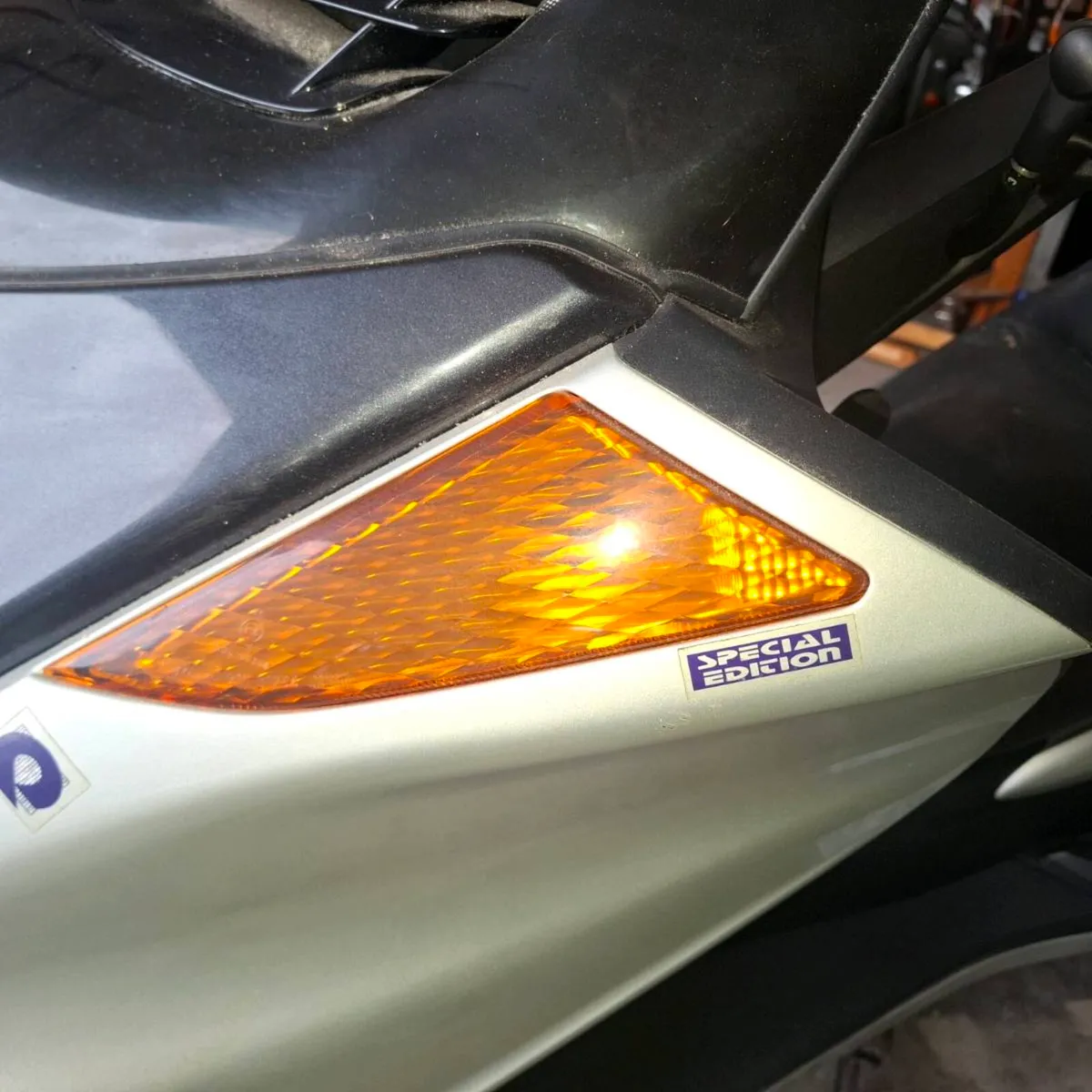 2000 Yamaha Majesty Special Edition - Image 4