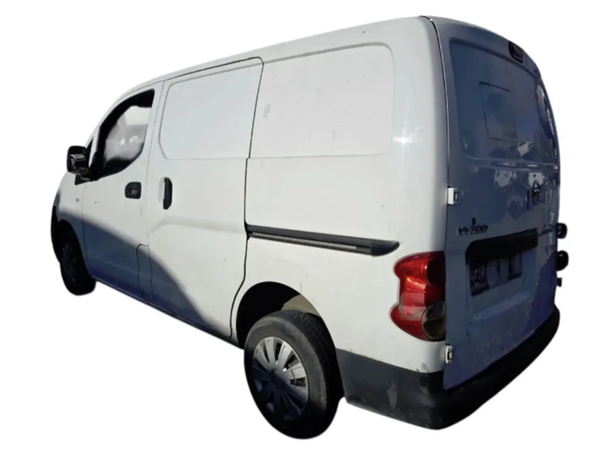 2010-2021 MK1 Nissan NV200 For Breaking - Image 2