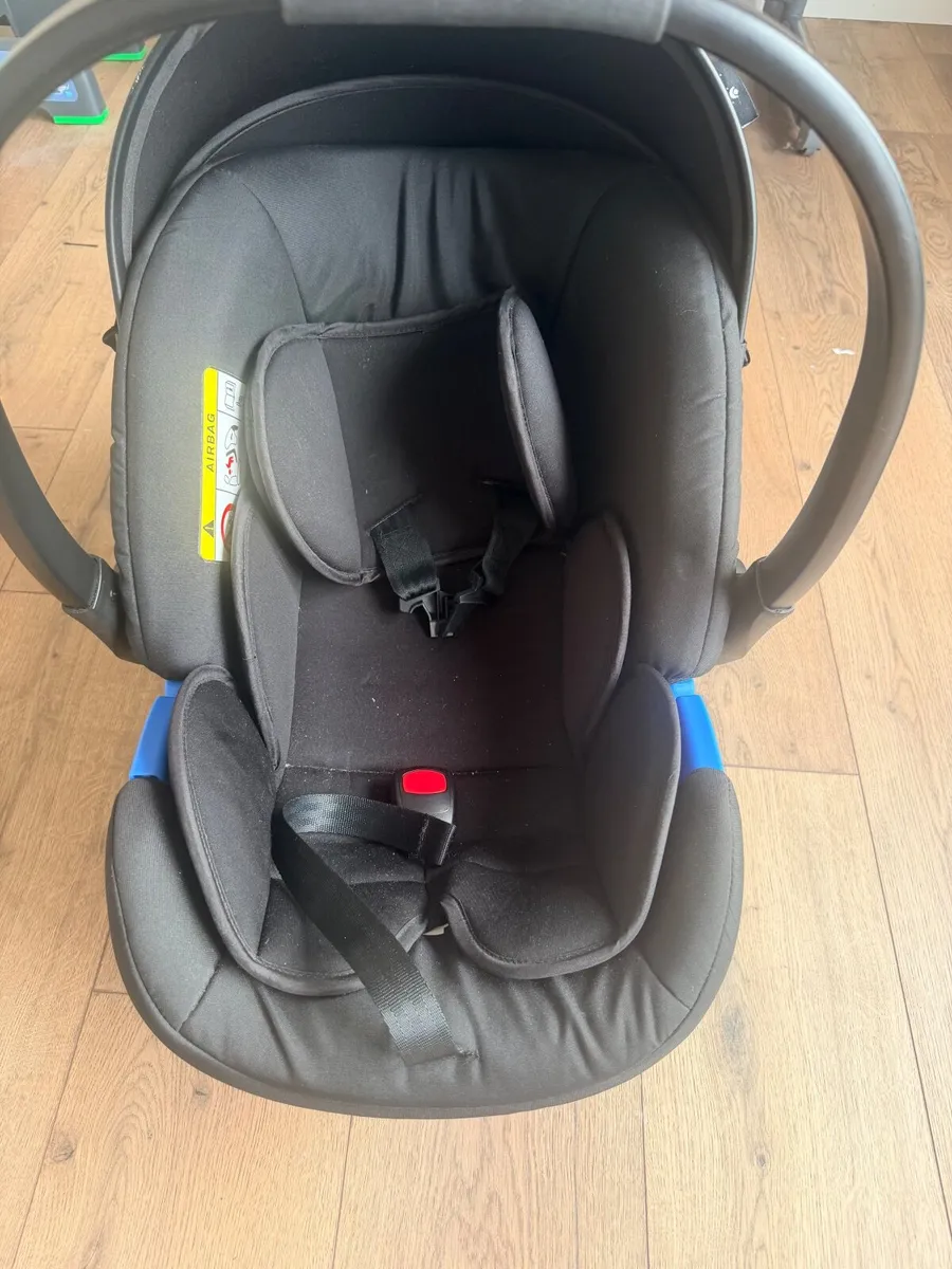 Baby car seat - Image 3