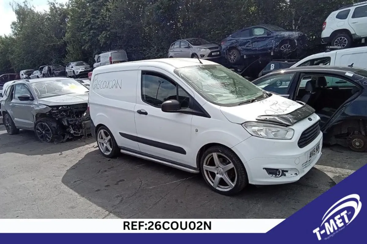 2015 FORD TRANSIT COURIER BREAKING FOR PARTS - Image 1