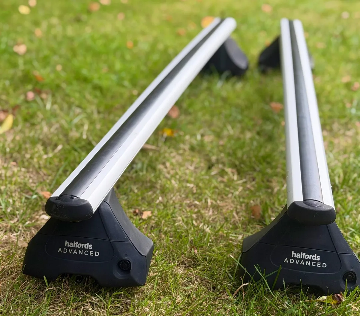 Car Roof Rails (VW Polo 2009-2017) - Image 2