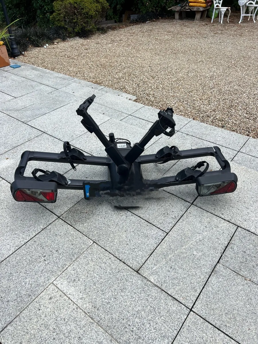 Tow bar mounted bike carrier - Image 3