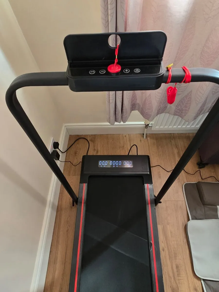 Treadmill – Folding – Good Working Condition - Image 2
