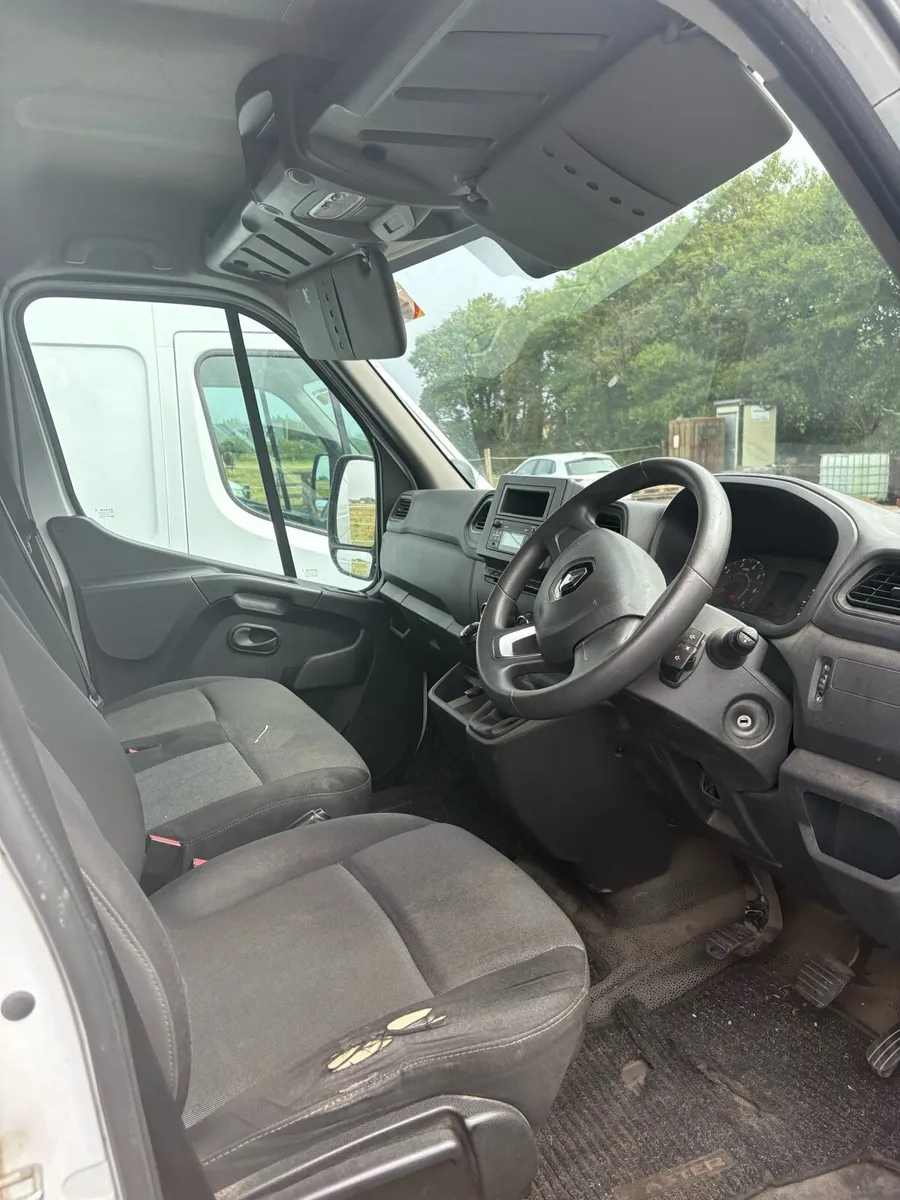 Renault master - Image 2