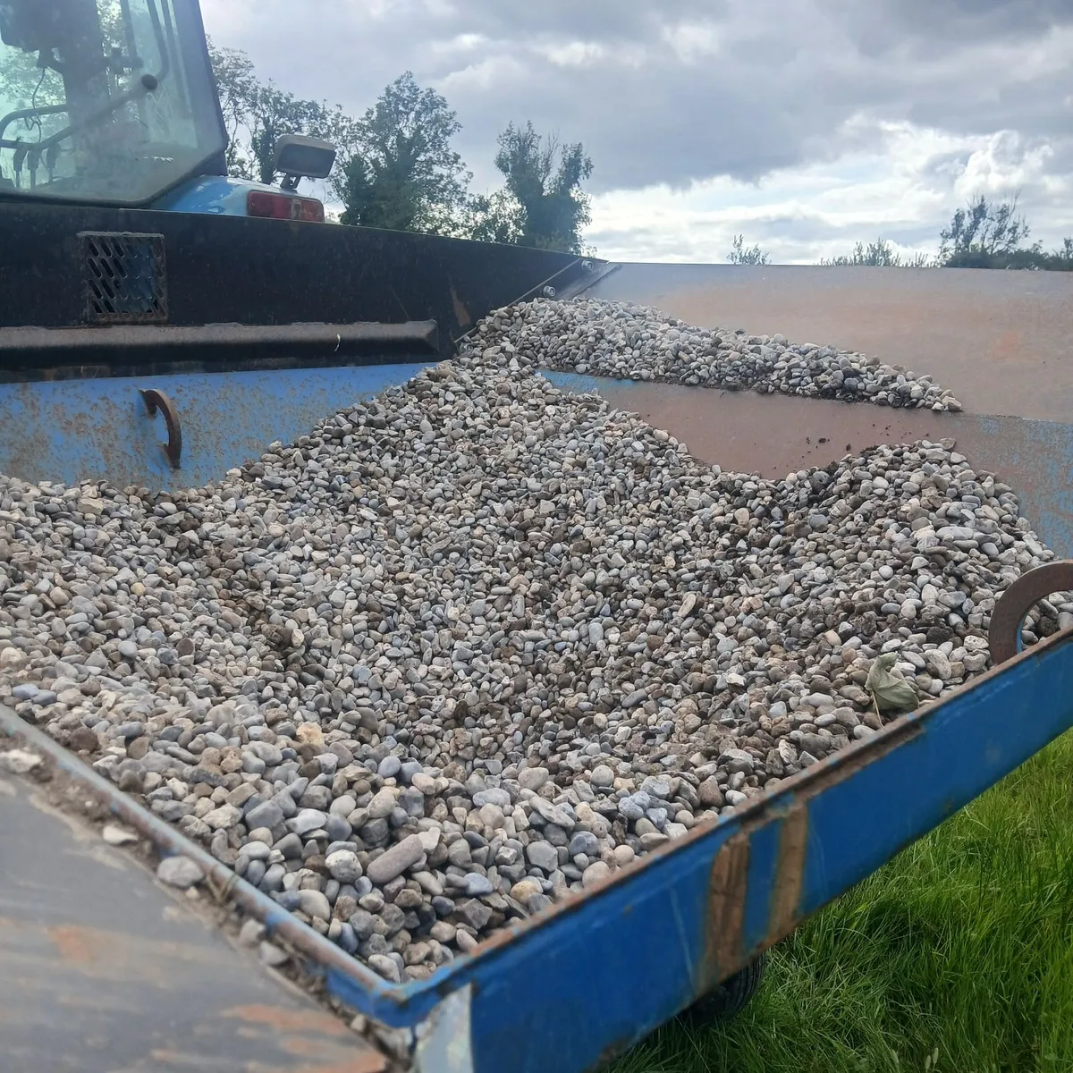 Gravel drainage for hire - Image 1