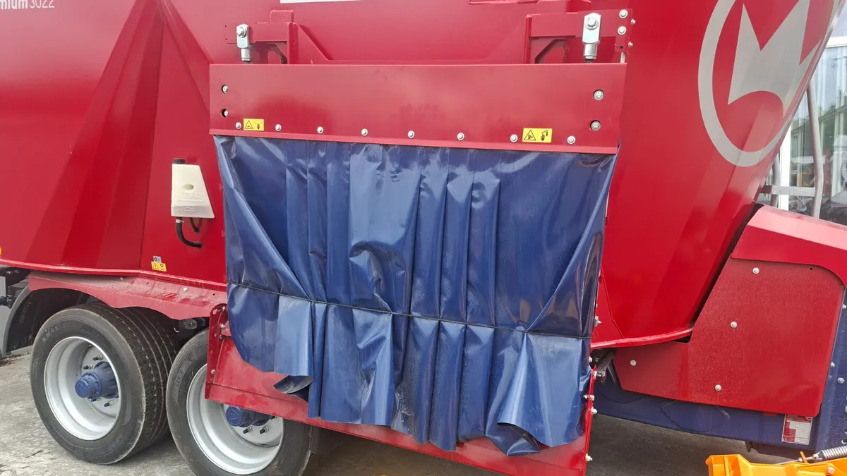 SiloKing 24 cu Diet Feeder IN STOCK - Image 3