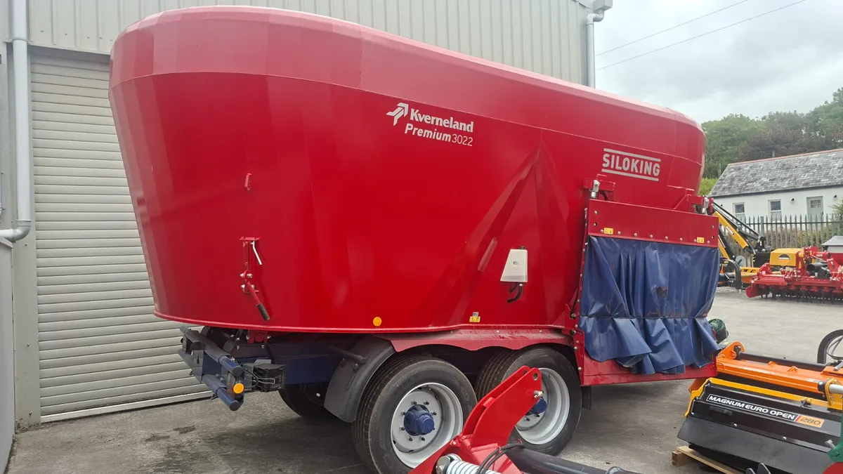 SiloKing 24 cu Diet Feeder IN STOCK - Image 2