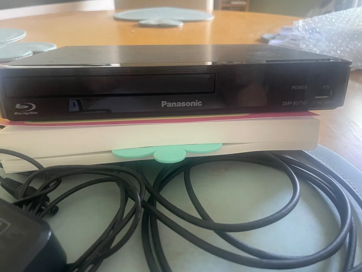 Blu-ray DVD Player - Image 2