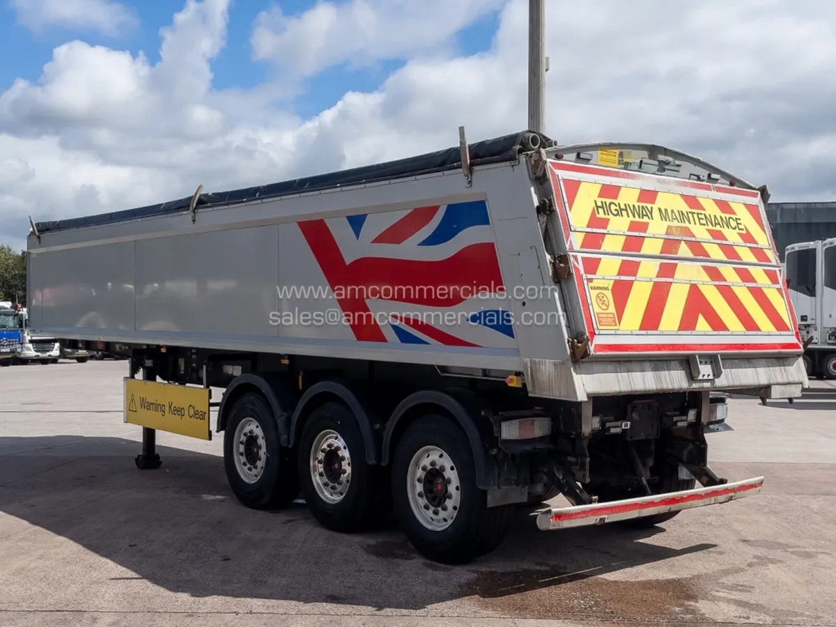 2017 WILCOX BULK TIPPING TRAILER - Image 4