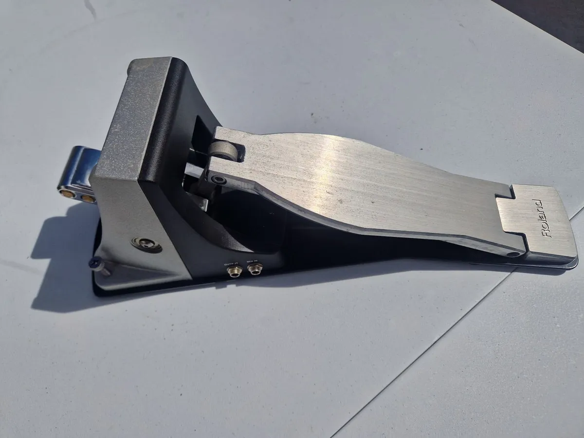 Roland KT-10 Kick Trigger Pedal - Image 1