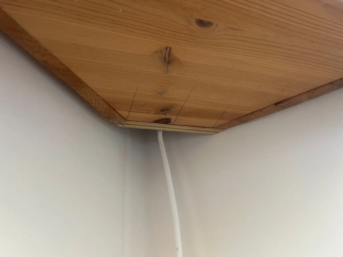 Wooden shelf - Image 3