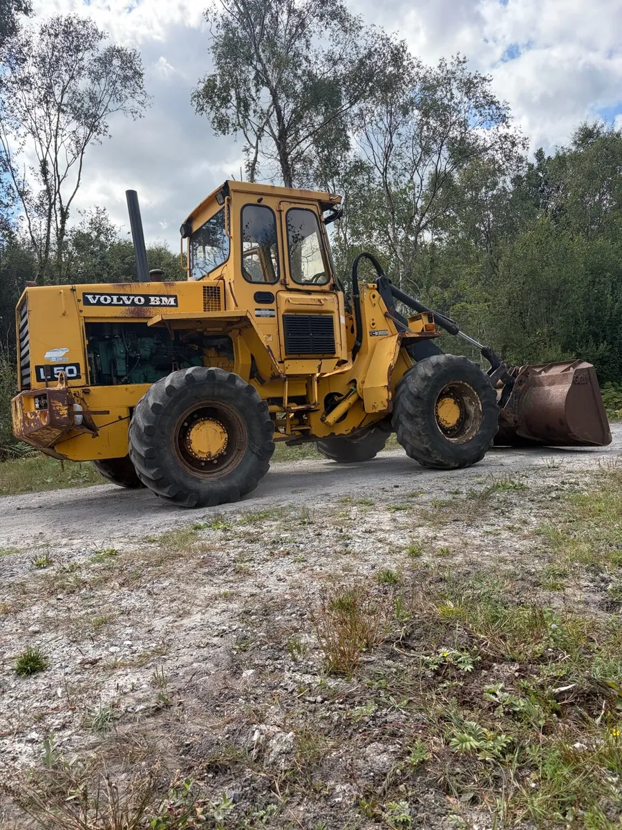 VOLVO L50 LOADER TRADE IN TAKEN - Image 4