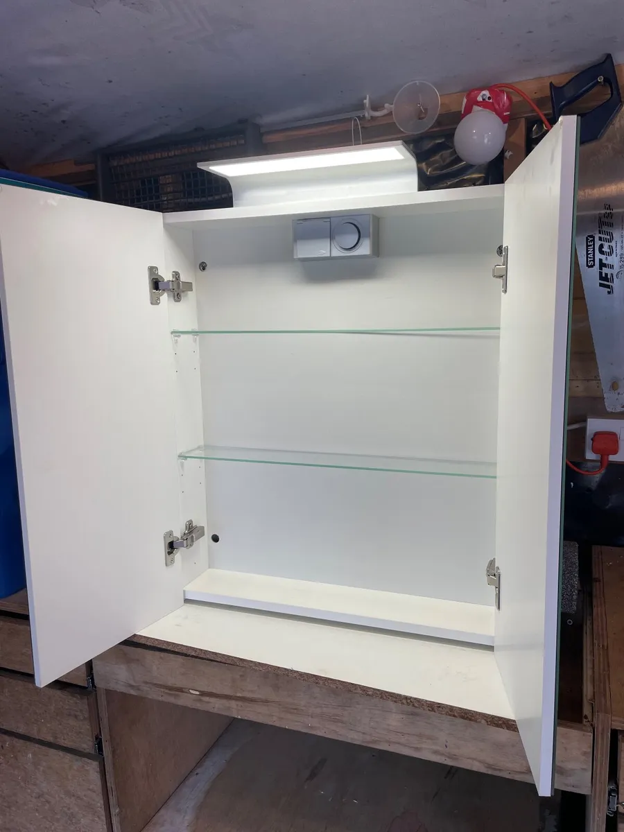 Bathroom mirror cabinet - Image 2
