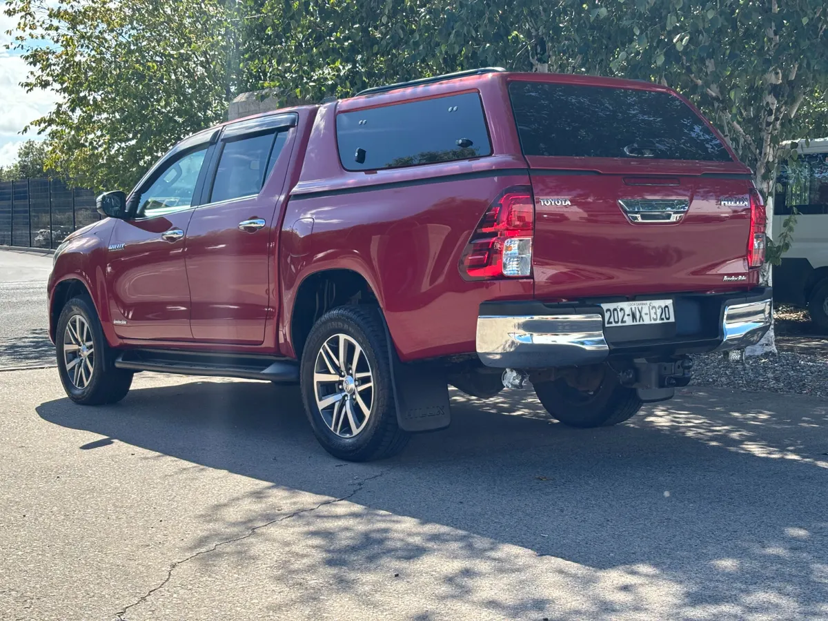 Toyota Hilux 2020 - Image 4