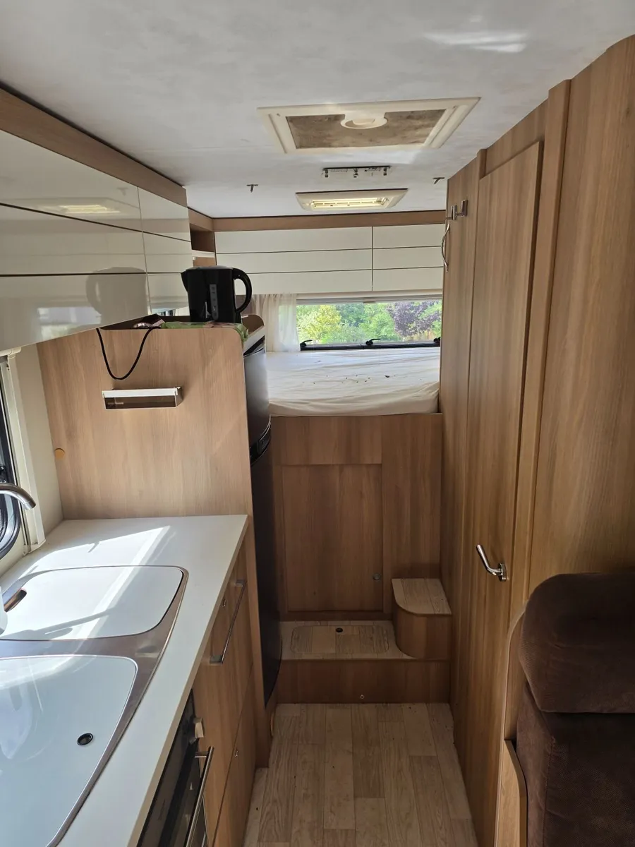 Roller Team Motorcaravan Zefiro Fiat Ducato 690G - Image 3