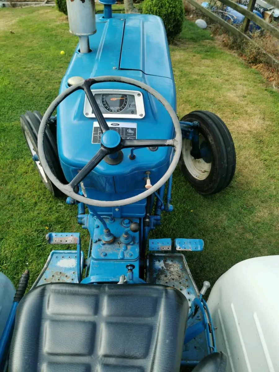 Ford 3000 - Image 4