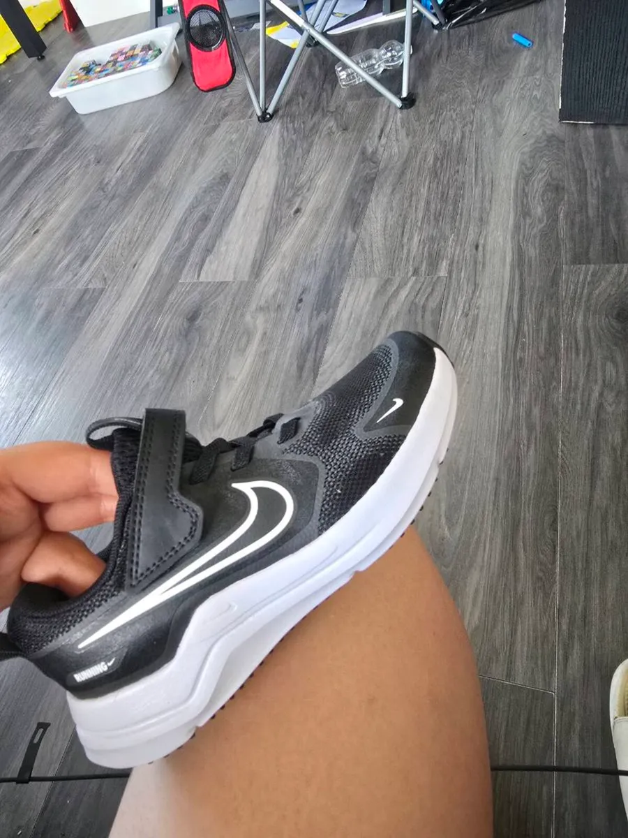 Nike trainers - Image 1
