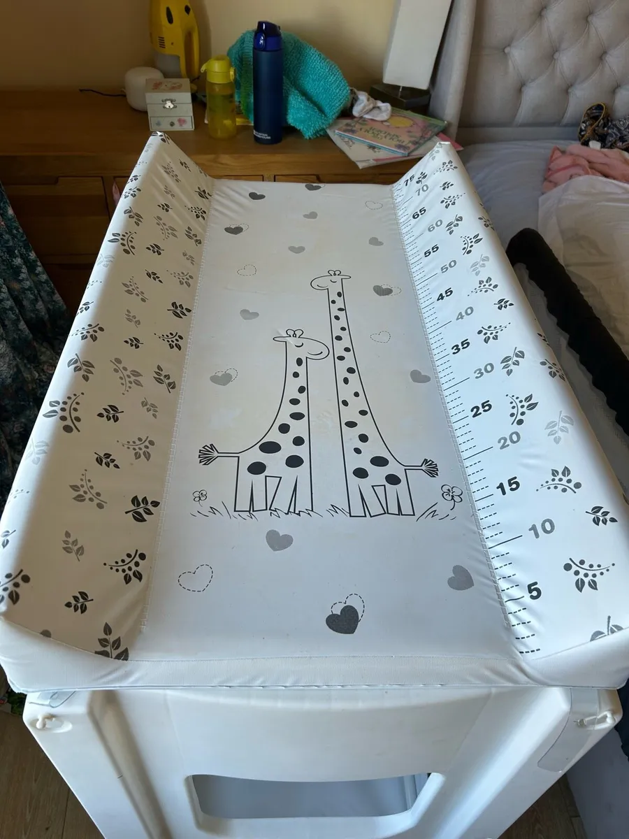 Baby trolley - Free - Image 2