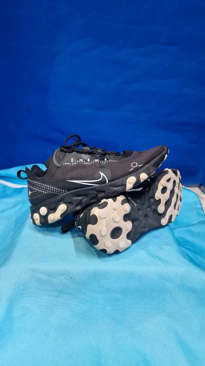 Nike React Element 55 — Black & White — Size UK 9 - Image 2