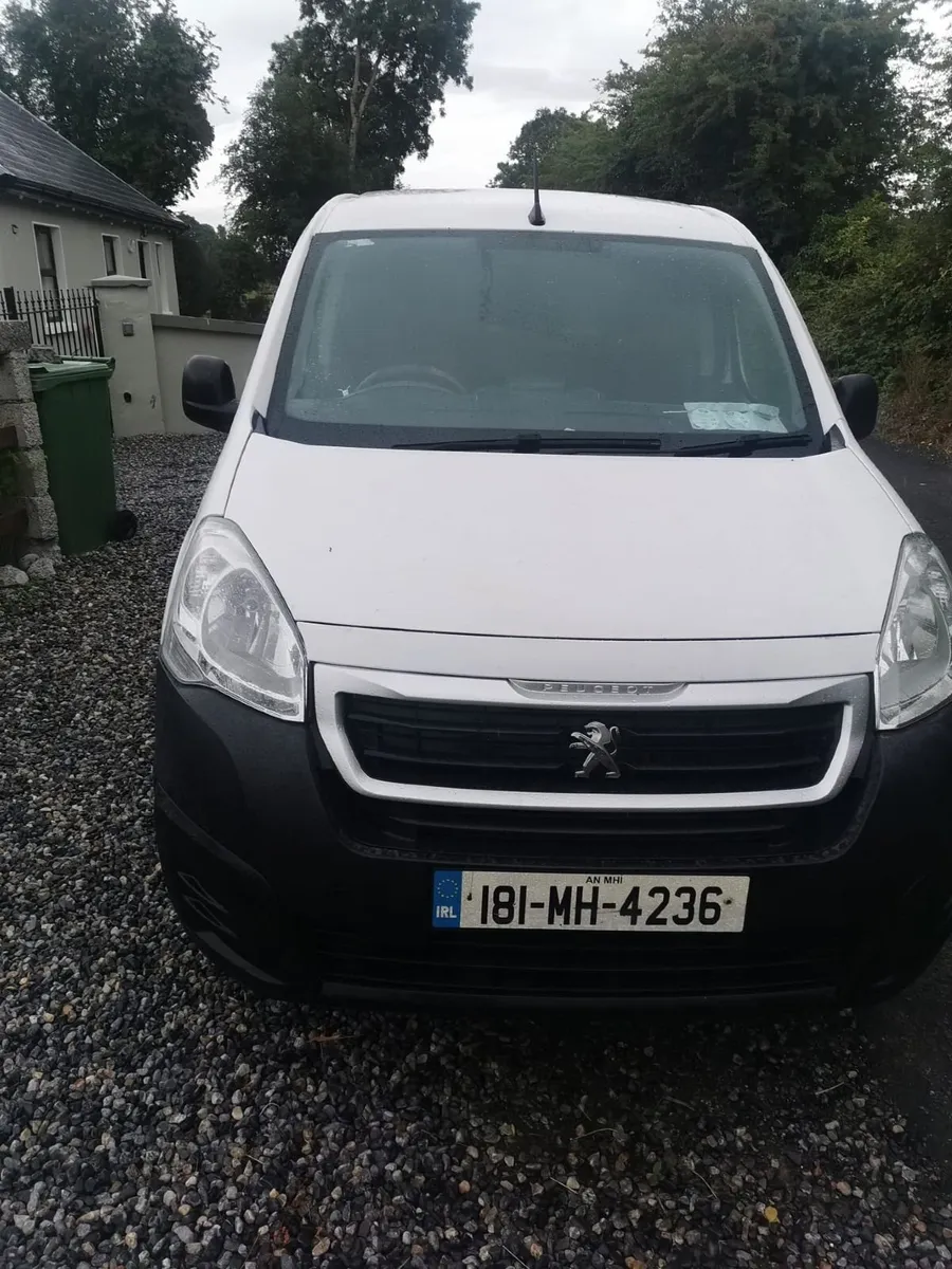 2018 Peugeot Partner 3 seater new doe!! - Image 1