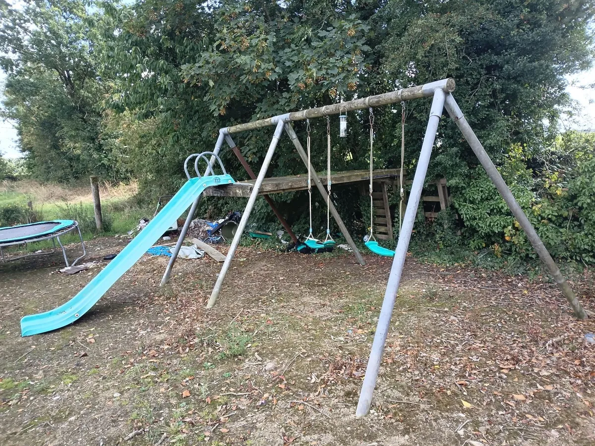 Toys - Image 2
