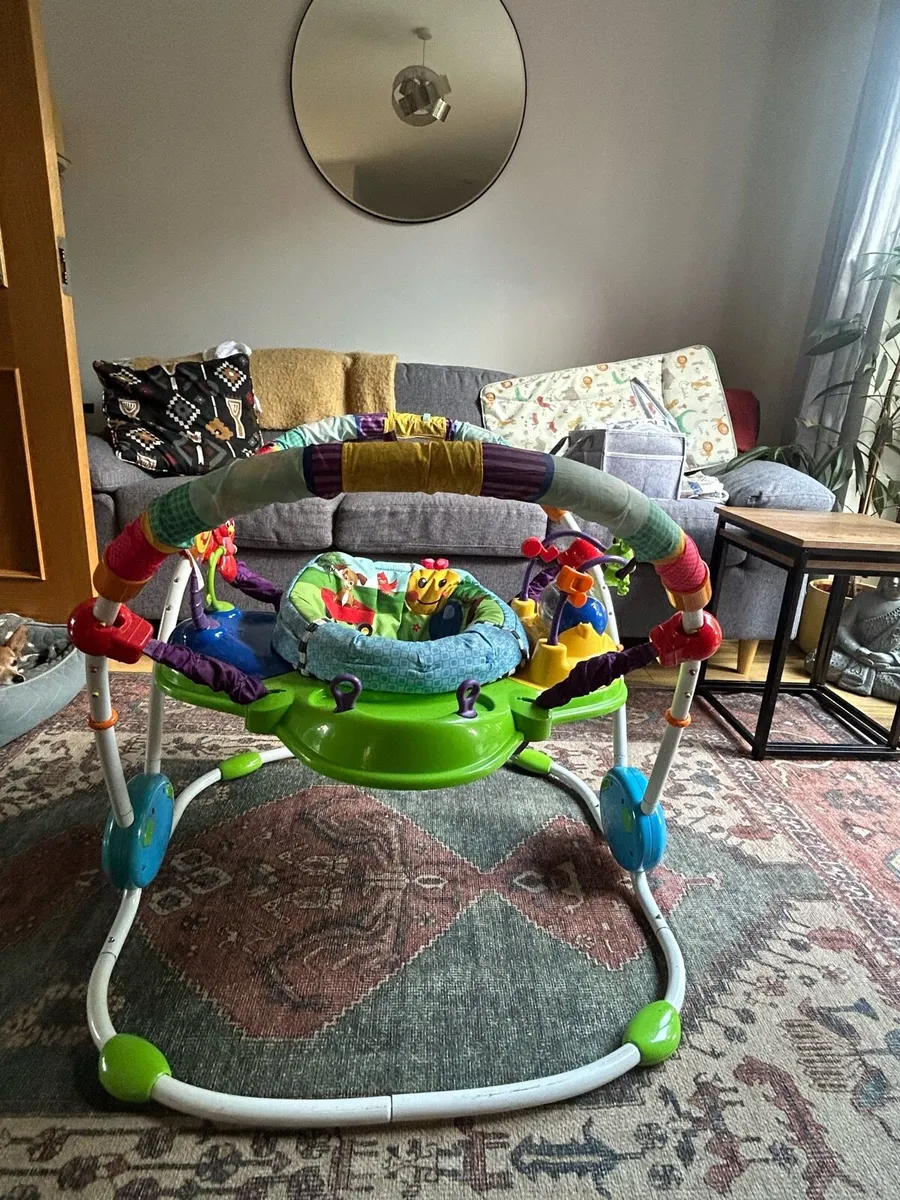 Baby bouncer - Image 1