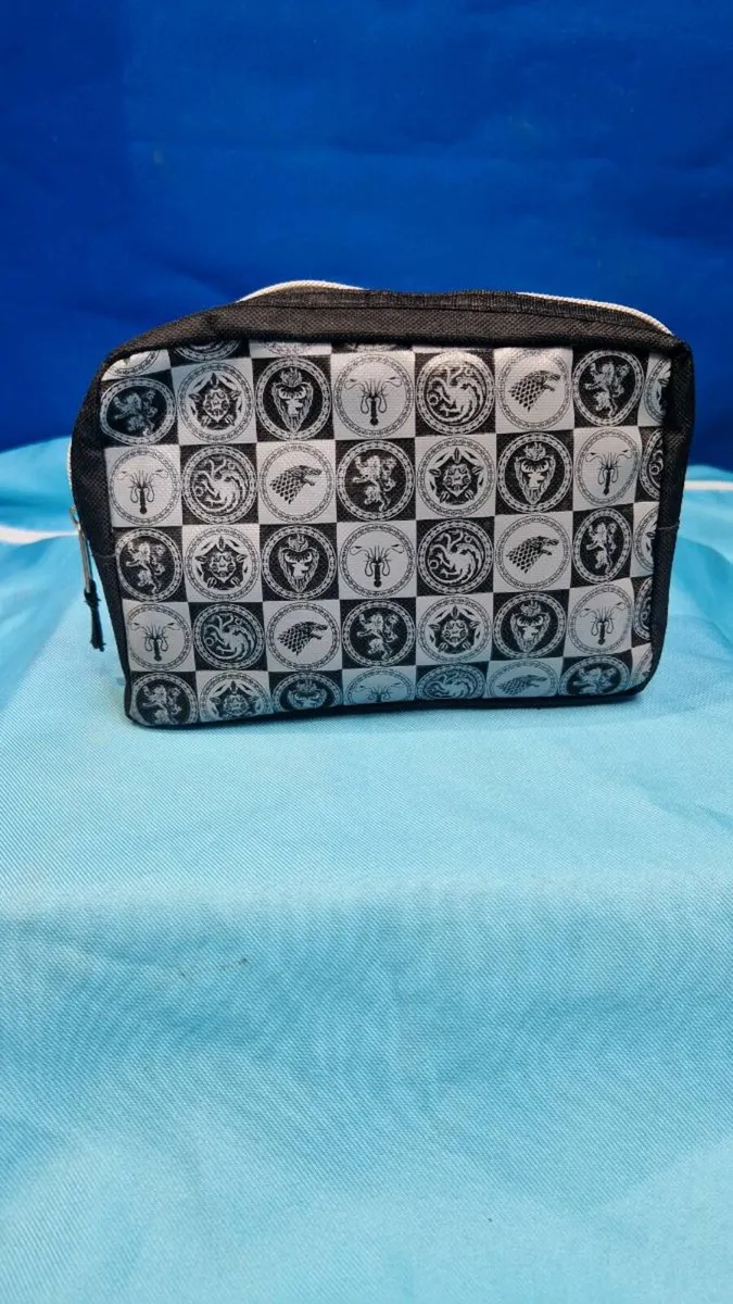 Official Game of Thrones Wash Bag - Image 2