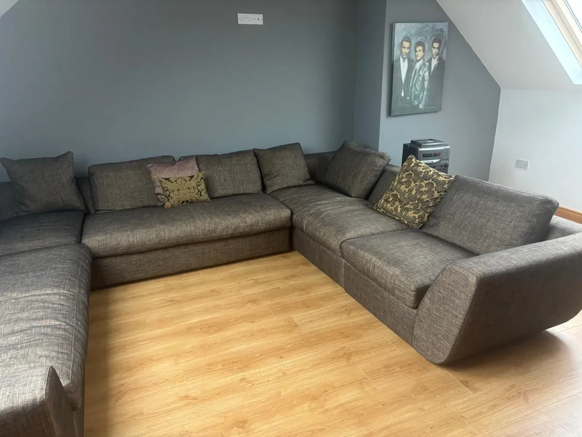 Furniture - Image 3