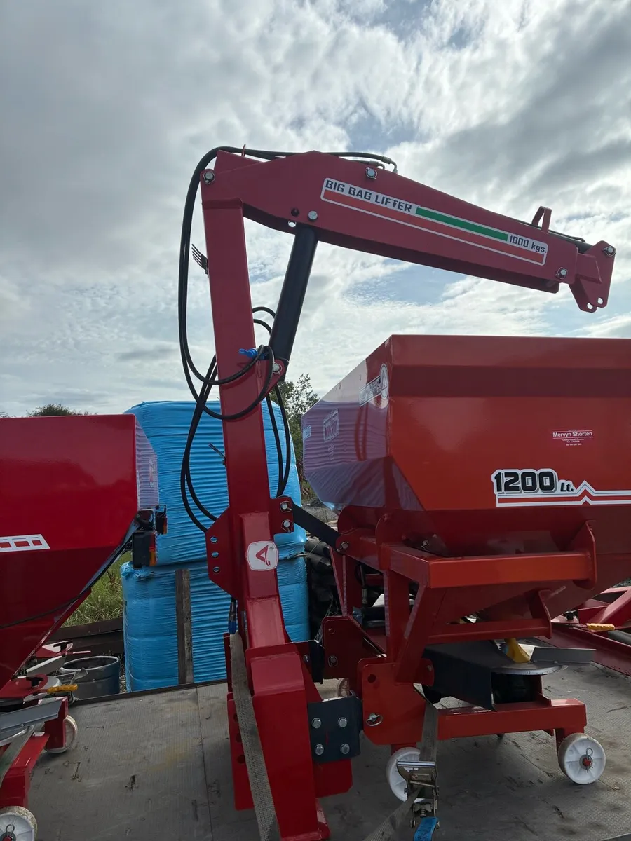 Fertiliser spreaders special offers - Image 4