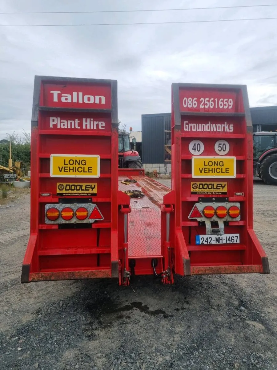 Dooley Tri Axle low loader - Image 4