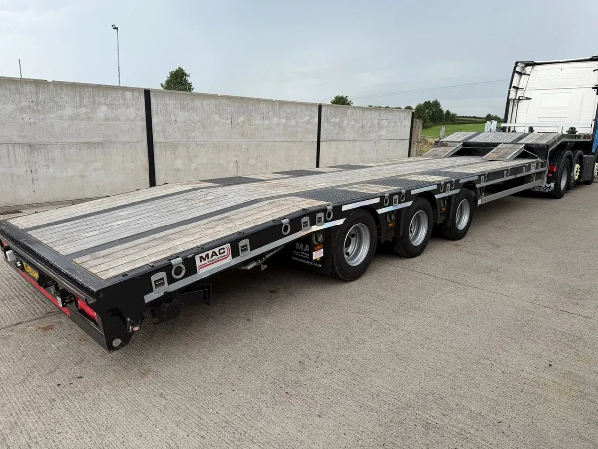 MAC MAC-S3-44 44 TON TRI AXLE STEPFRAME LOWLOADER - Image 2