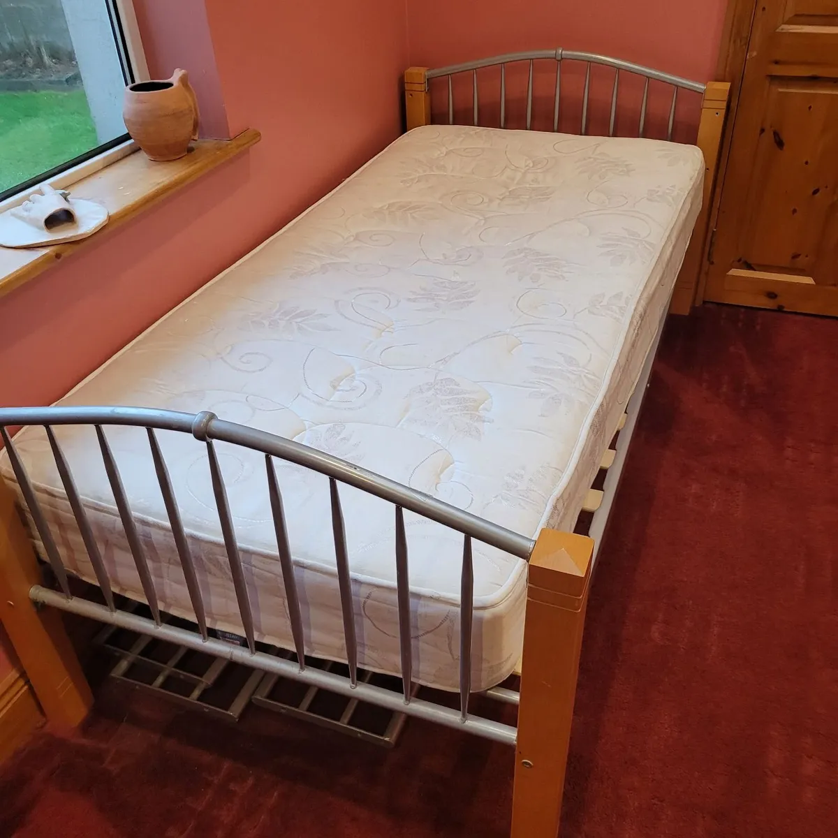 Bed - Single Bed with Mattress - Image 1
