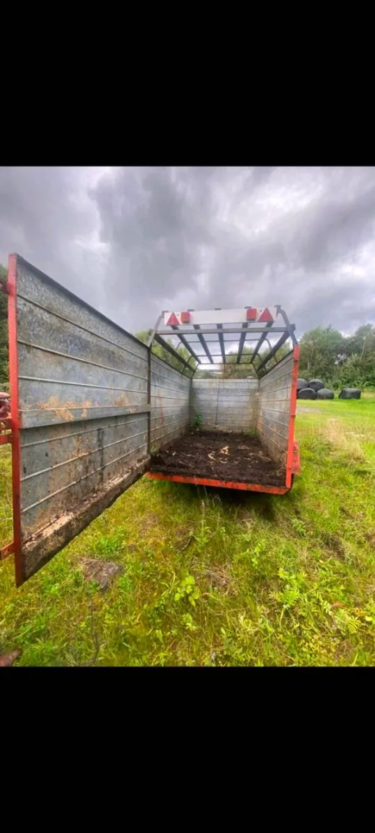 Cattle Trailer - Image 2