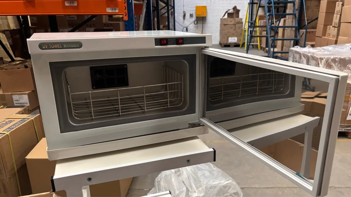 UV Towel Warmer - Image 4