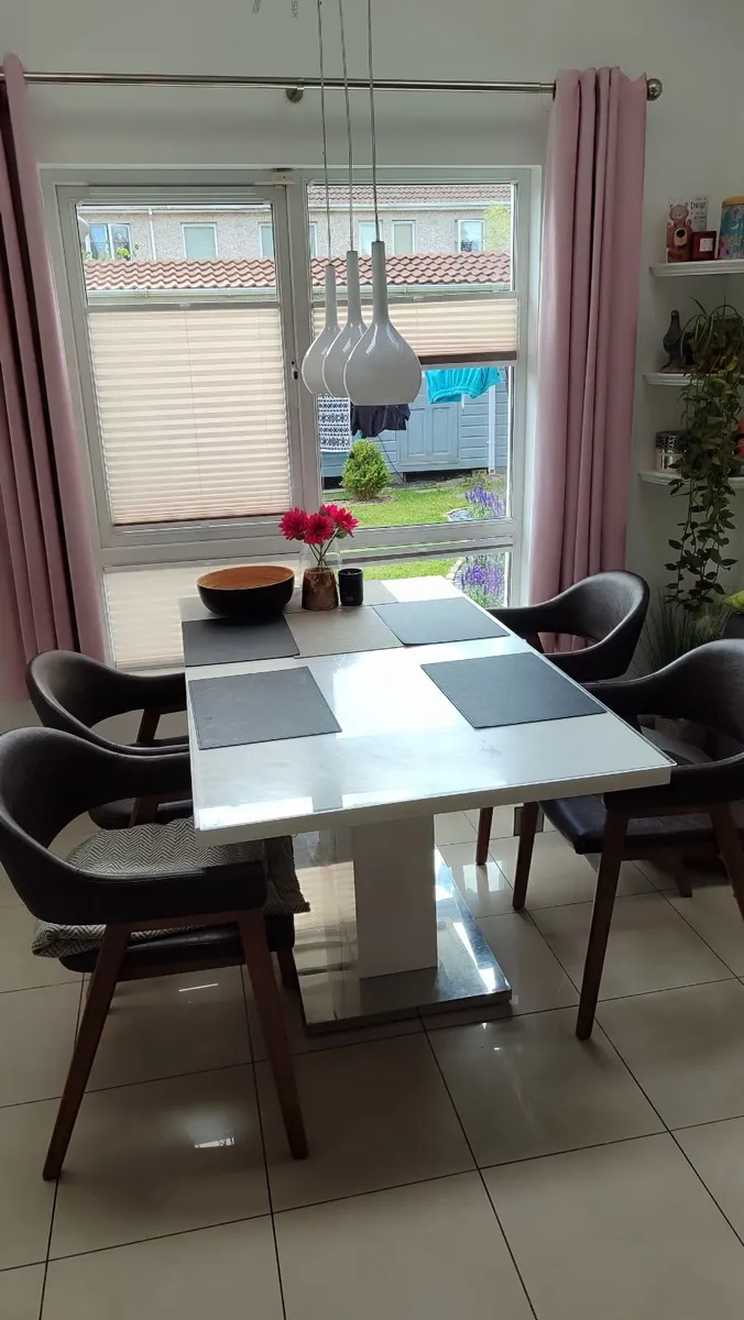 Extendable table - Image 2