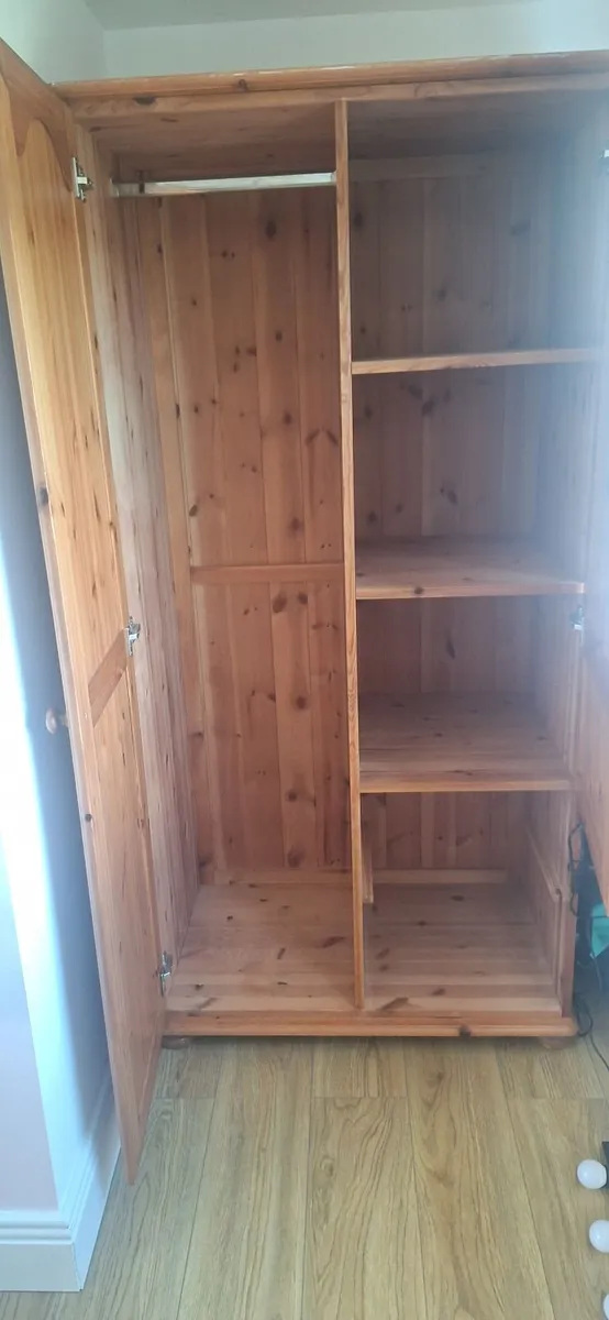 Wardrope - Image 2