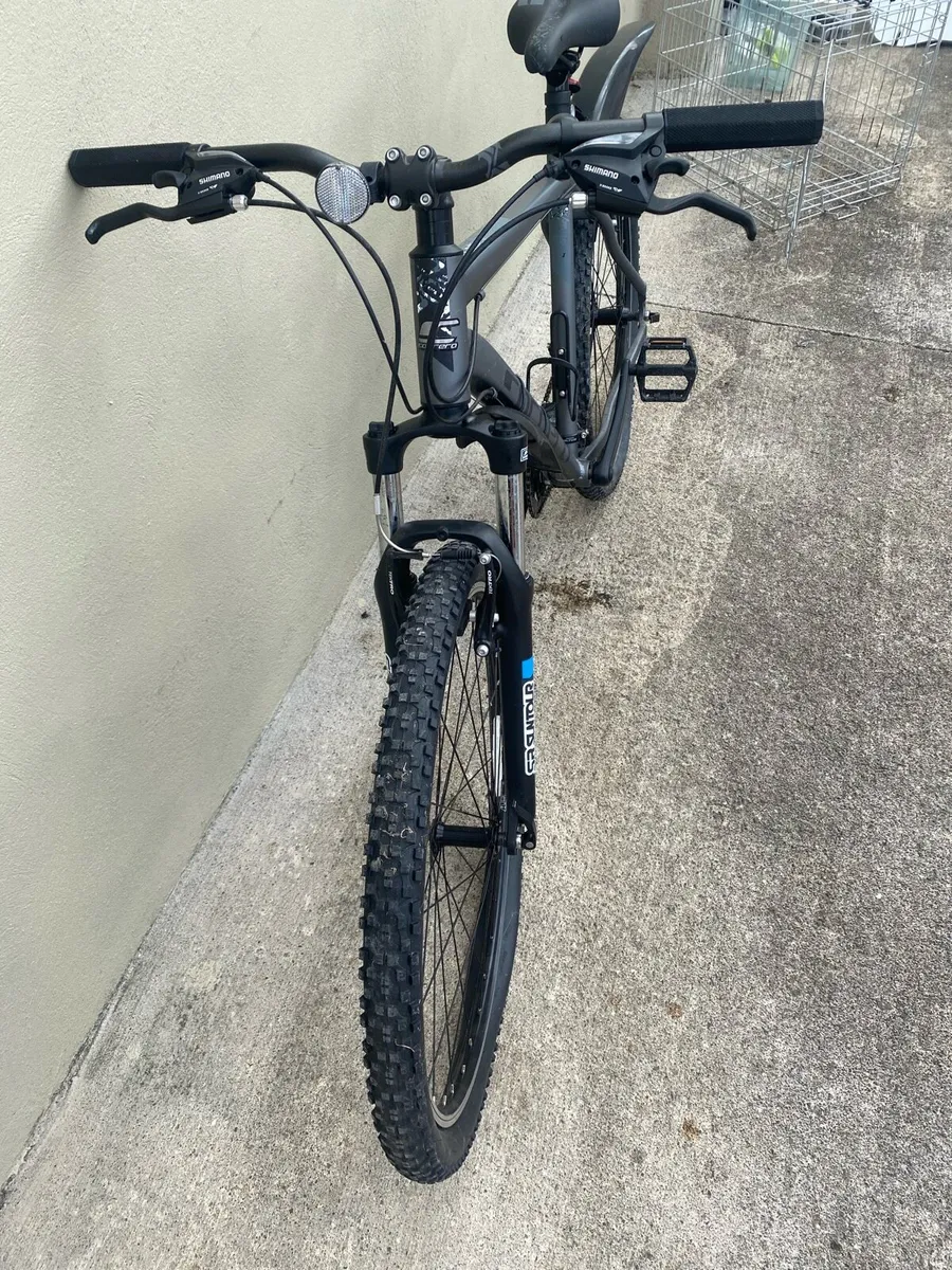 Carrera Valour Men’s Bike *Pristine Condition* - Image 4