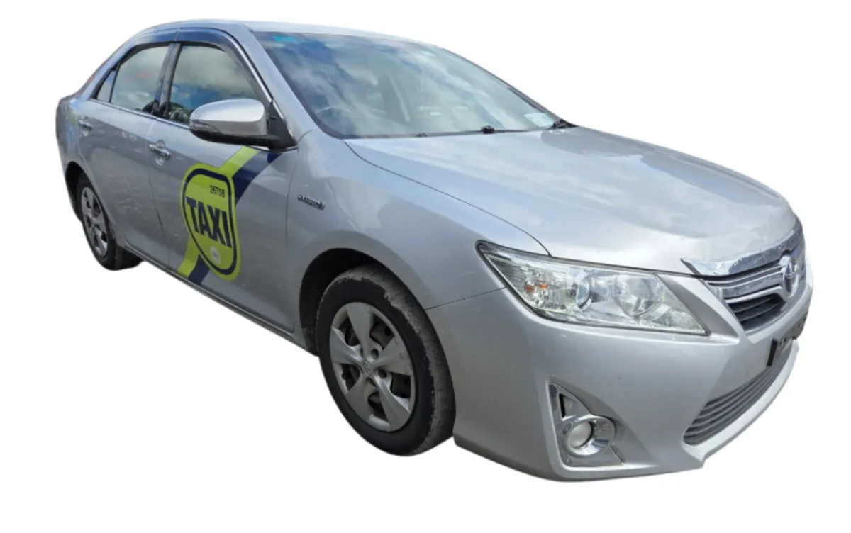 2011-2017 MK7 Toyota Camry For Breaking - Image 3