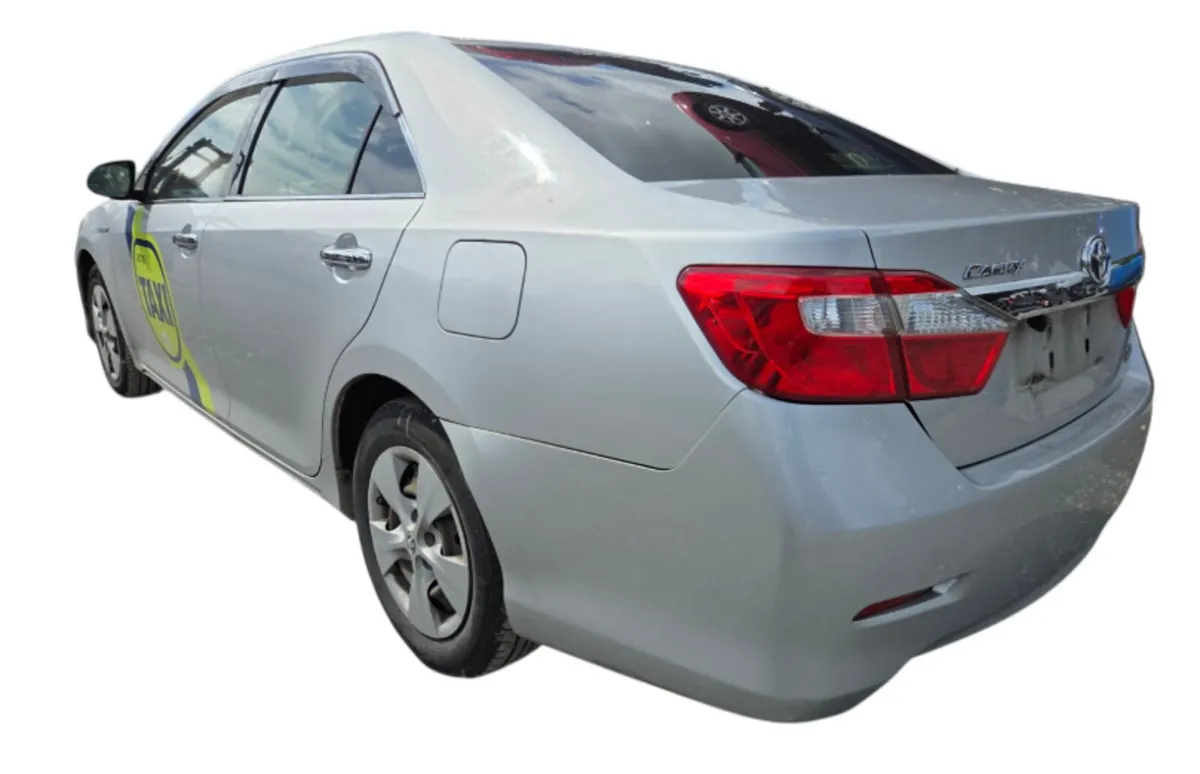 2011-2017 MK7 Toyota Camry For Breaking - Image 4