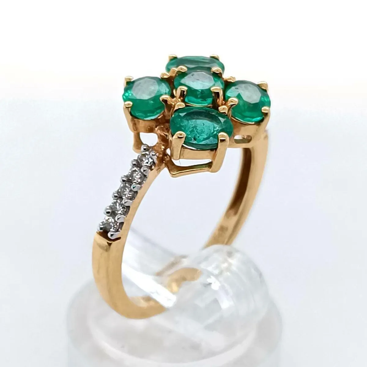 Emerald & Diamond Clover Ring  , 18 k Gold - Image 2