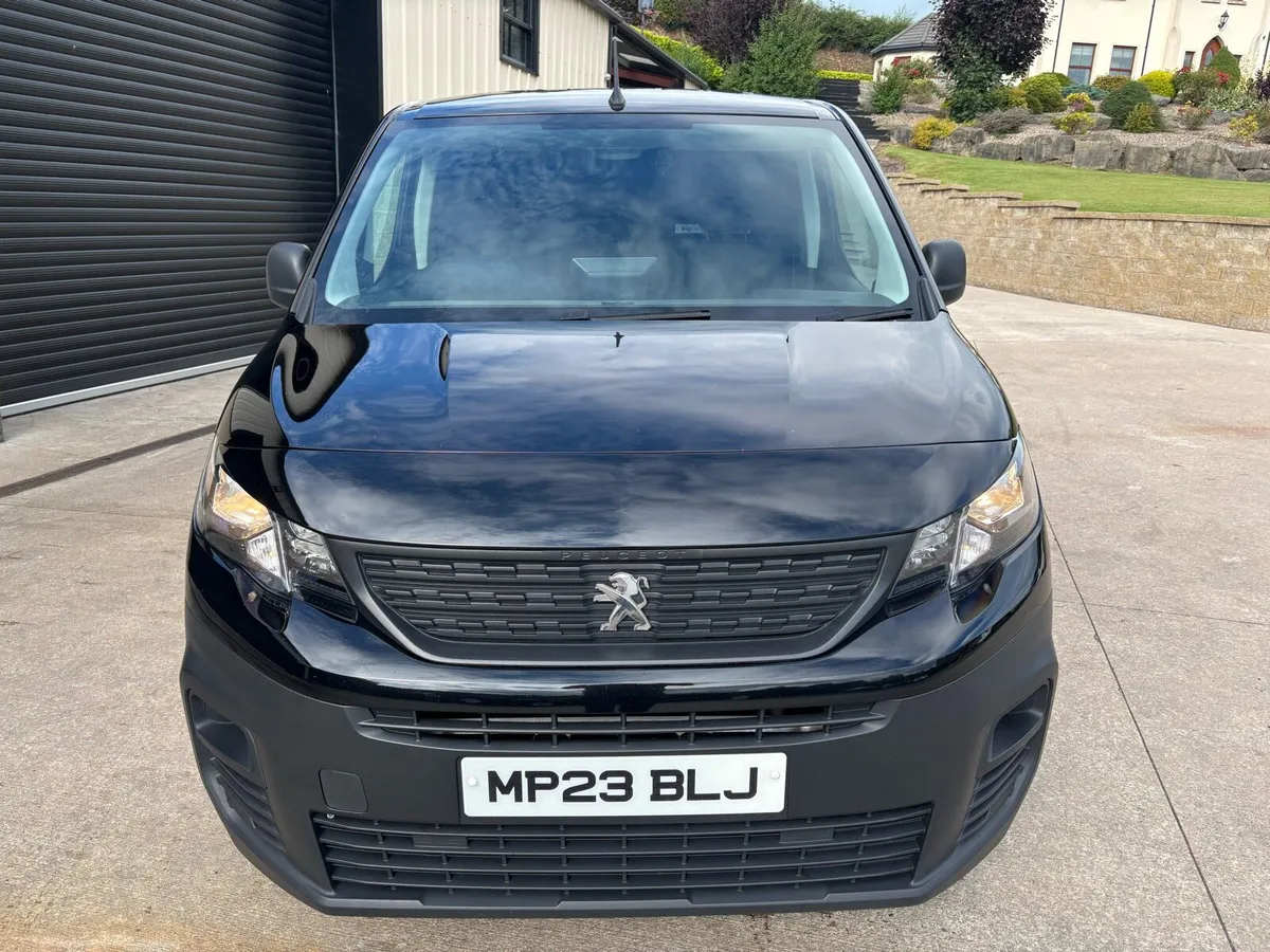 232 2023 PEUGEOT PARTNER 1.5 BHDI PROFESSIONAL - Image 3