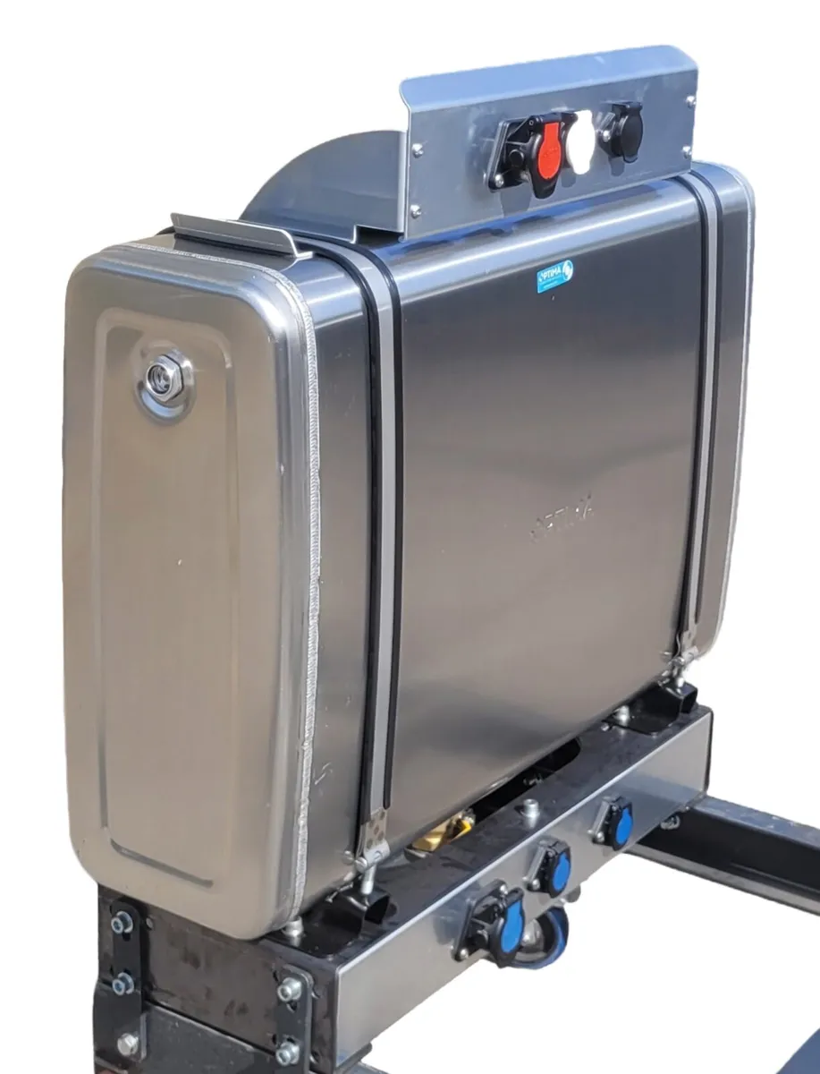 Tipping Gear Cab Tank - Image 3