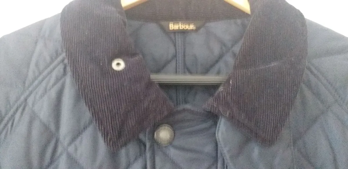 Navy Barbour Liddesdale Jacket - Image 4
