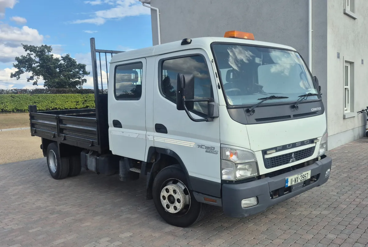 2011 Mitsubishi Canter tipper - Image 2