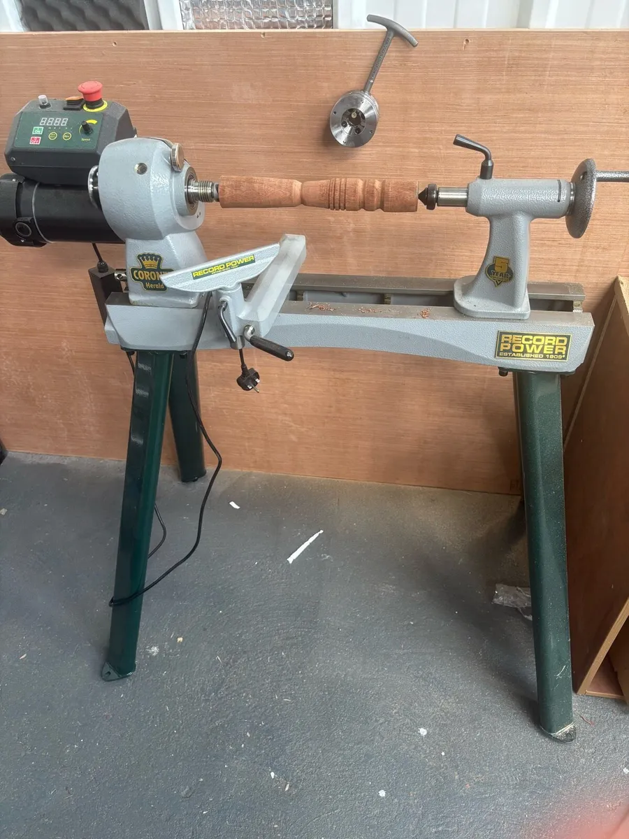 Wood lathe Coronet Herald perfect condition - Image 1