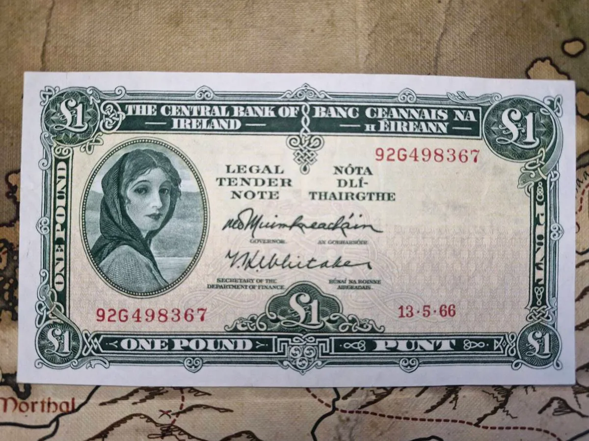 1 Pound Lady Lavery 13/5/66 IRISH NOTE - Image 1
