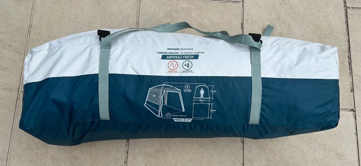 Decathlon Camping shelter tent