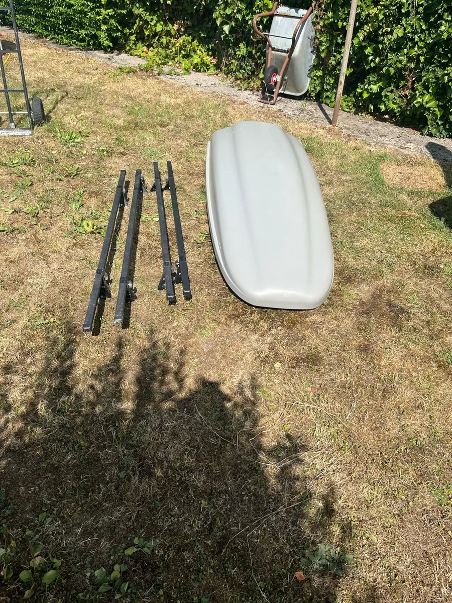 Roof Box and Roof Bars - Image 4